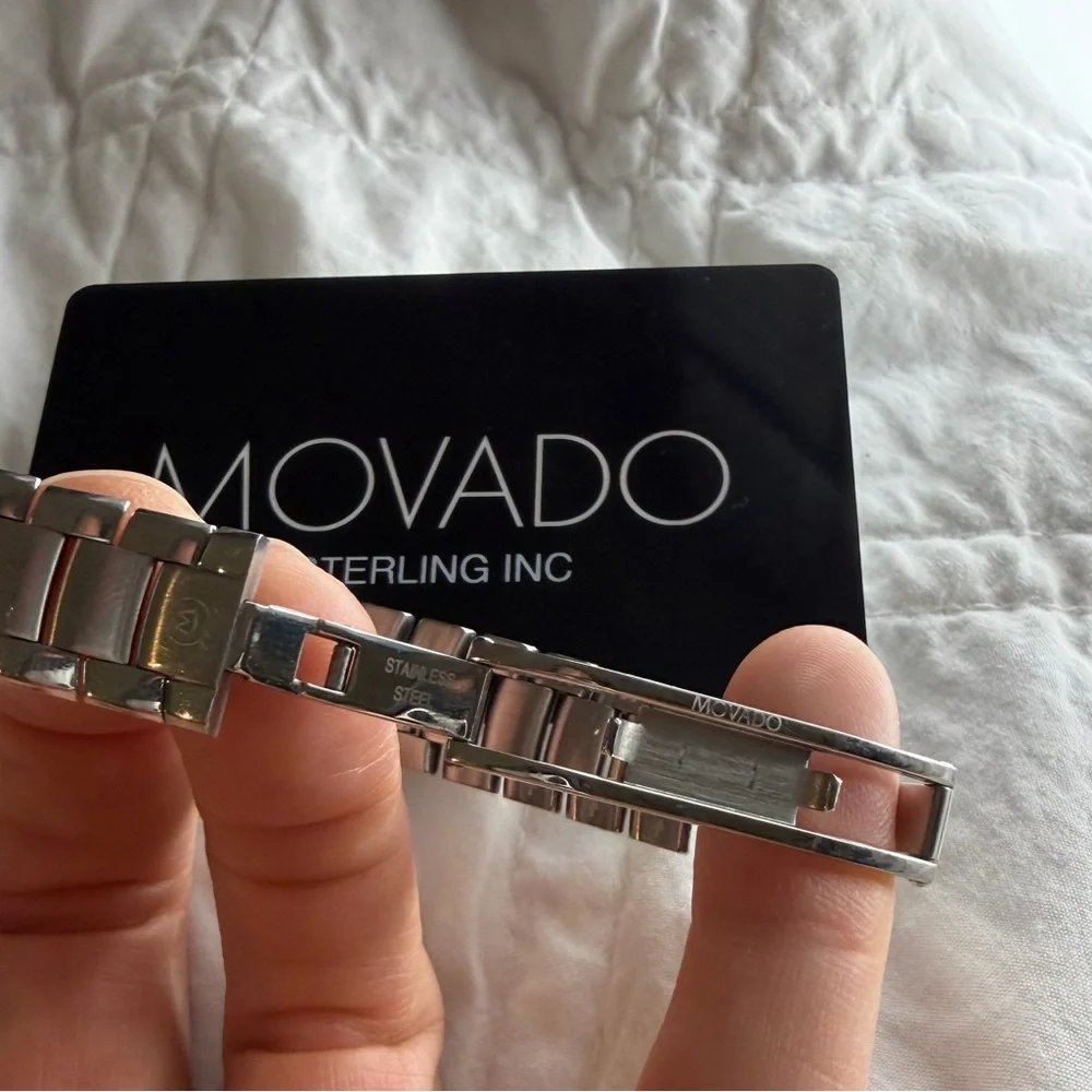 Authentic Movado Serio Watch Classic Minimalist Swiss Luxury + Certificate